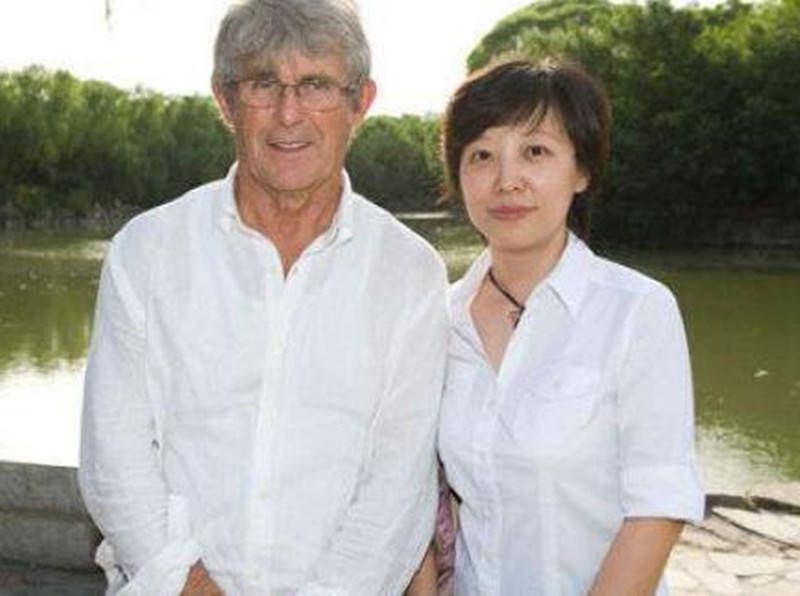 教官自愿意被扒内裤玩j小说
