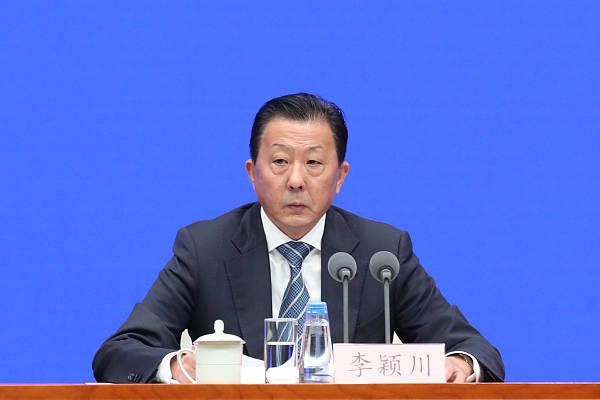 国产精自产拍久久久久久蜜