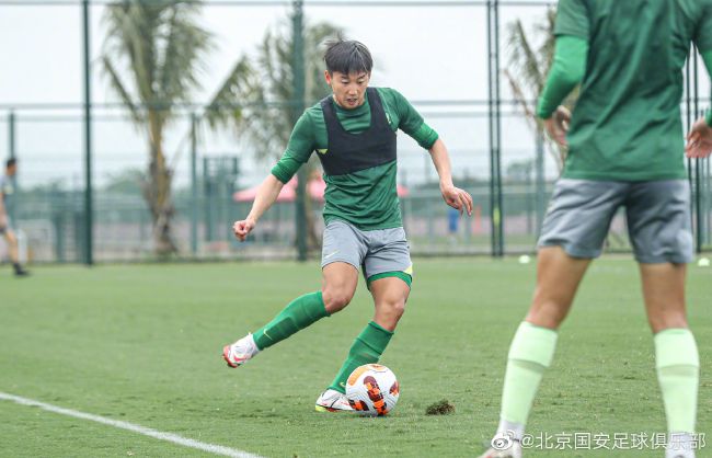 一男一女搞鸡视频